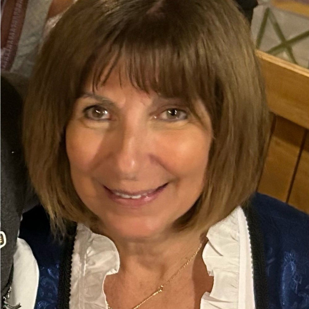 Meet your Posher, Linda